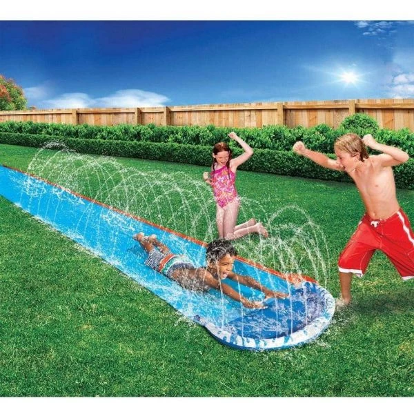 BANZAI 42321 - Wasserspielzeug - Wasserrutsche Mit Sprinkler, 488cm